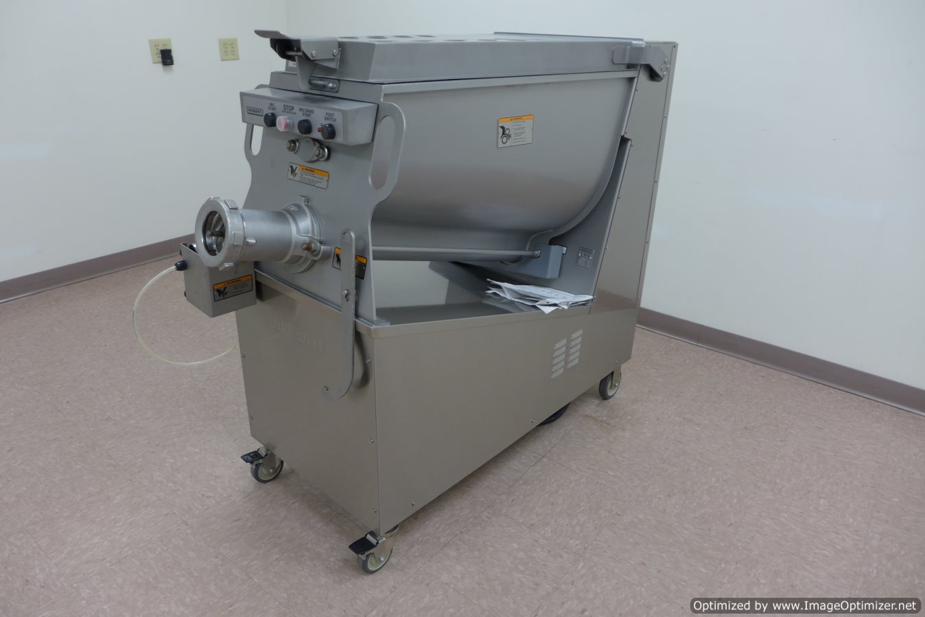 Hobart MG2032 8.5 HP Meat Beef Mixer Grinder, 32, Grocery Butcher 4346